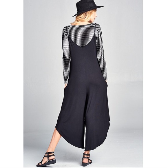 Wide Leg Jumpsuit~ - Picture 2 of 3